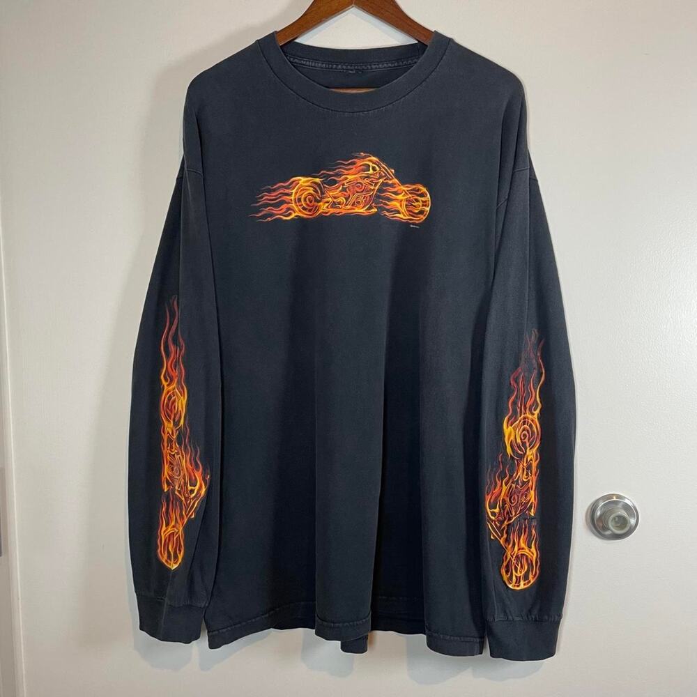 2008 Biker Grunge Flames Long Sleeve Graphic T-shirt